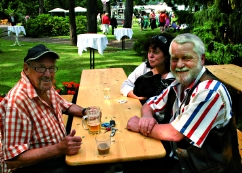 Herbert und Heike Koefer auf dem Sommerfest im Ausbildungshotel
