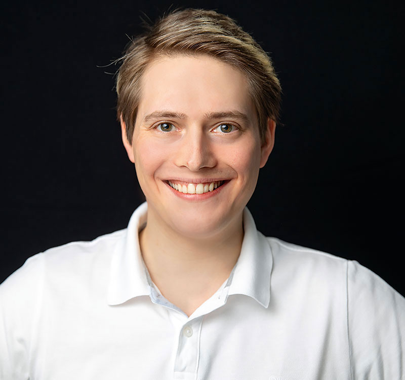 Foto von Hans-Joachim Schönberg und Bettina Köhler von der Firma Zahnarztpraxis Eiche Foto von Hans-Joachim Schönberg und Bettina Köhler von der Firma Zahnarztpraxis Eiche