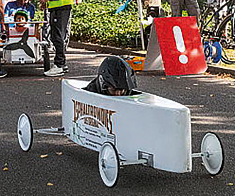 Foto von Ivo Conrad und Rennleiter, Seifenkistenspektakel, Ahrensfelde