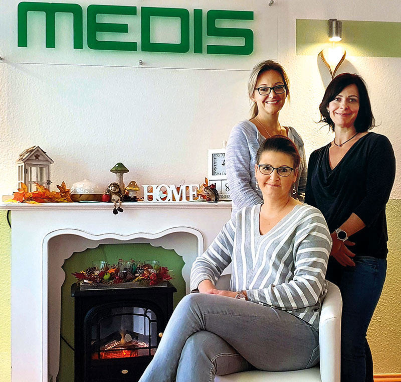 Foto von Annett Schäfer von der Firma MEDIS außerklinische Intensivpflege GmbH