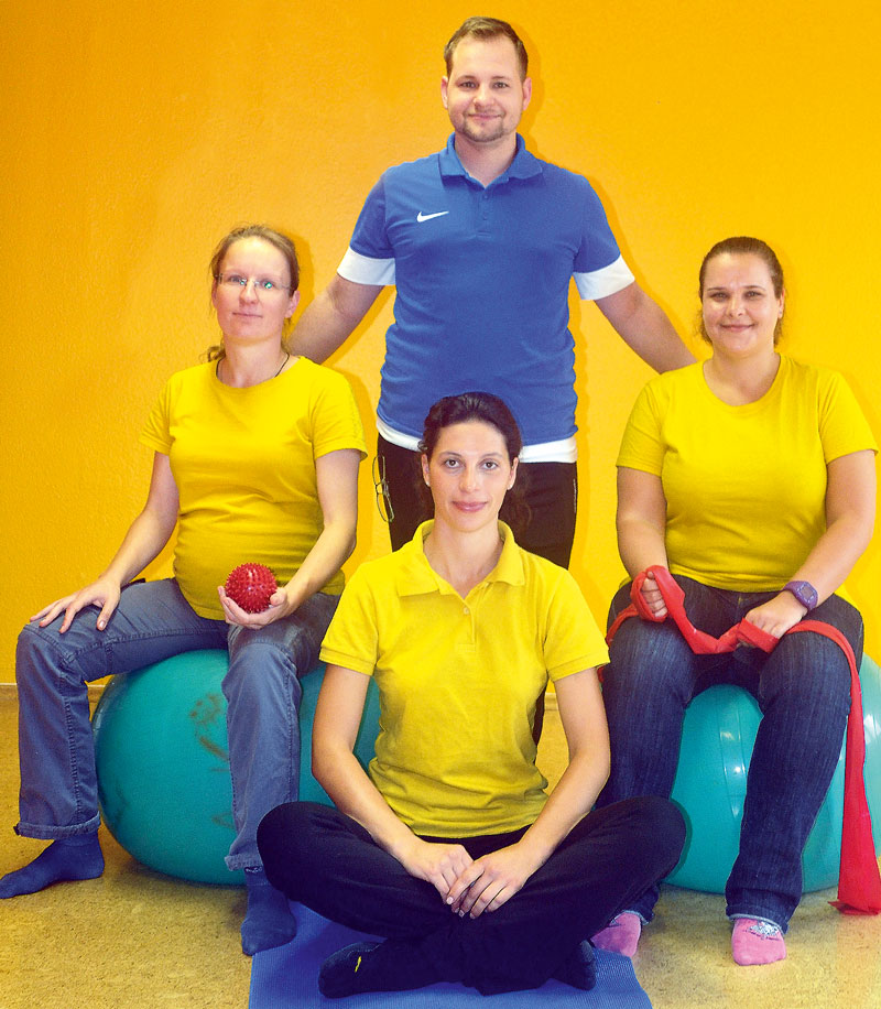 Foto von Bianka Dietz und Robert Liebers und Anne Frohner und Janine Mathew von der Firma Physiotherapie Anima