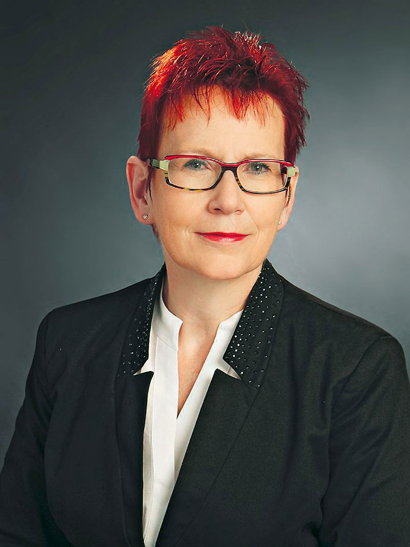 Foto von Dr. Stefanie Sewekow von der Firma Hoffmann & Partner Steuerberatungsgesellschaft mbH NL Panketal