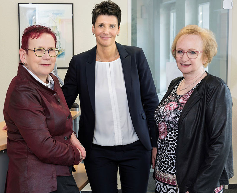 Foto von Cornelia Selle und Dr. Stefanie Sewekow und Ulrike Schulze von der Firma ETL RUB GmbH Steuerberatungsgesellschaft & Co. Bernau KG