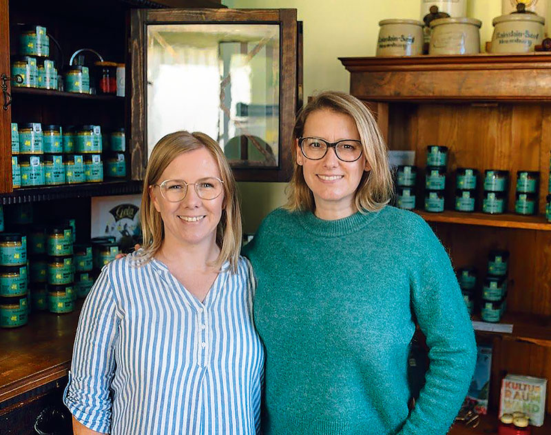 Foto von Constance Trautmann und Stefanie Mendling von der Firma Klosterfelder Senfmühle GmbH