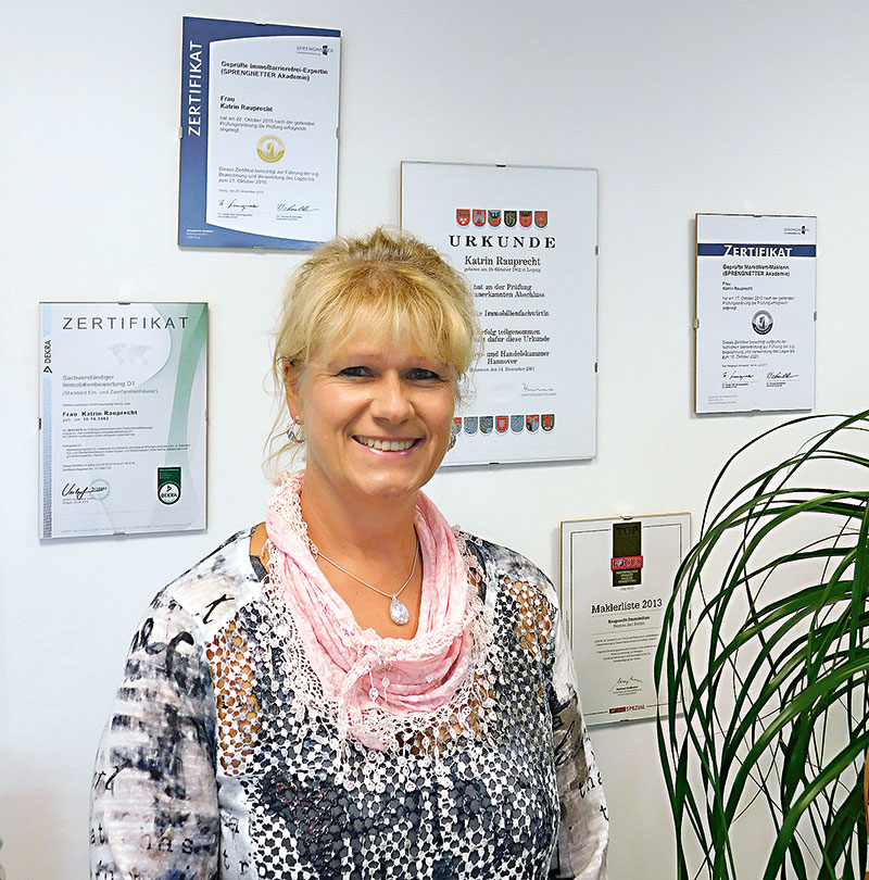 Foto von Katrin Rauprecht von der Firma Rauprecht Immobilien Foto von Katrin Rauprecht von der Firma Rauprecht Immobilien