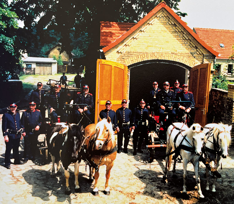 Foto von Marcel Manske und Stellvertretender Wehrführer, Freiwillige Feuerwehr Birkenwerder, Birkenwerder Foto von Marcel Manske und Stellvertretender Wehrführer, Freiwillige Feuerwehr Birkenwerder, Birkenwerder