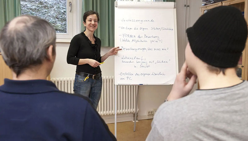 Foto von Annette Wuttke von der Firma Adaptionshaus Birkenwerder Foto von Annette Wuttke von der Firma Adaptionshaus Birkenwerder