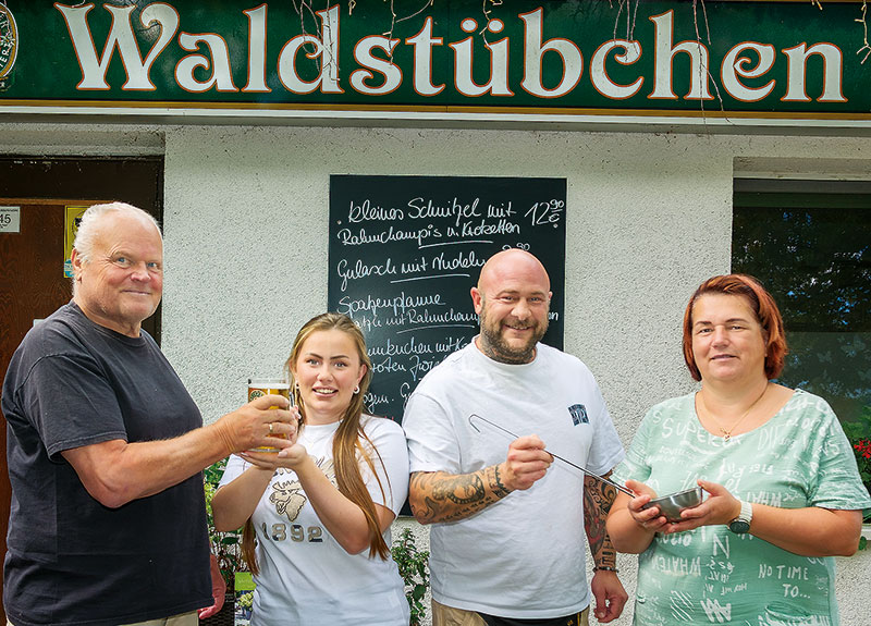 Foto von Stefan Lutter und Vivian Lutter von der Firma Waldstübchen Waldblick