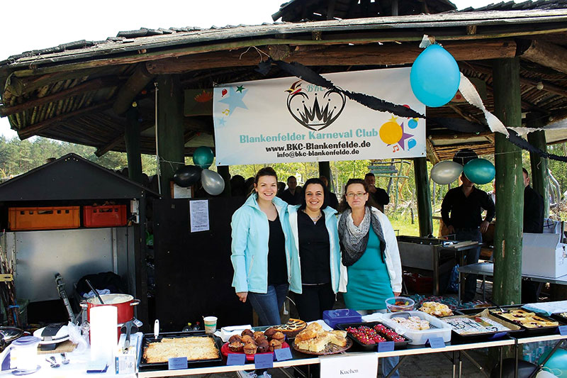 Foto von Jennifer Haseleu und Ann-Christin Rahn, Blankenfelder Karneval Club, Blankenfelde-Mahlow