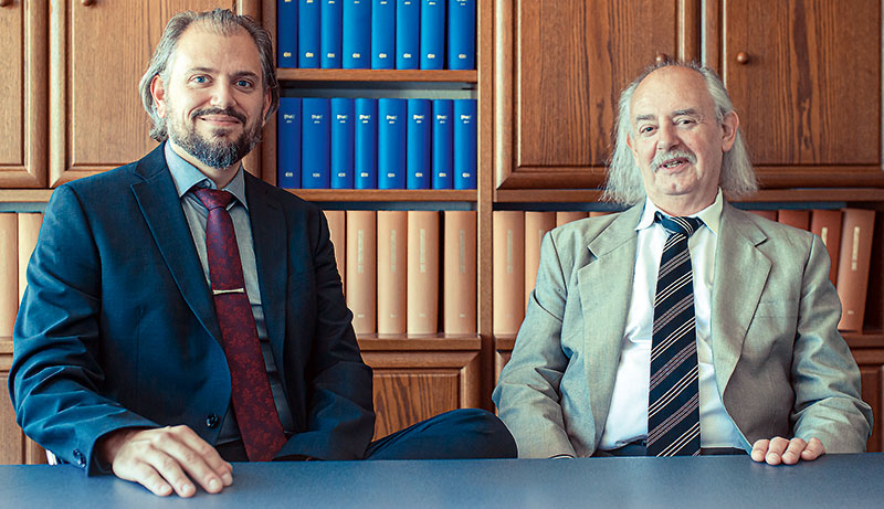 Foto von Klaus Feuersänger und Hendrik Feuersänger von der Firma FEUERSÄNGER Rechtsanwälte und Notar
