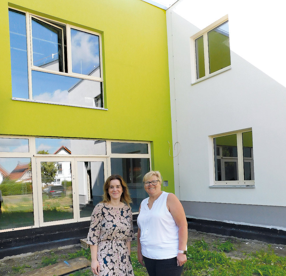 Foto von Kathrin Neumann-Riedel, Bürgermeisterin, Brieselang Foto von Kathrin Neumann-Riedel, Bürgermeisterin, Brieselang