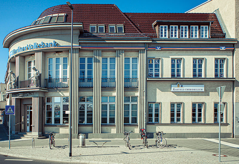 Foto von Dr. Cornelia Nietsch von der Firma Kastell-Immobilien