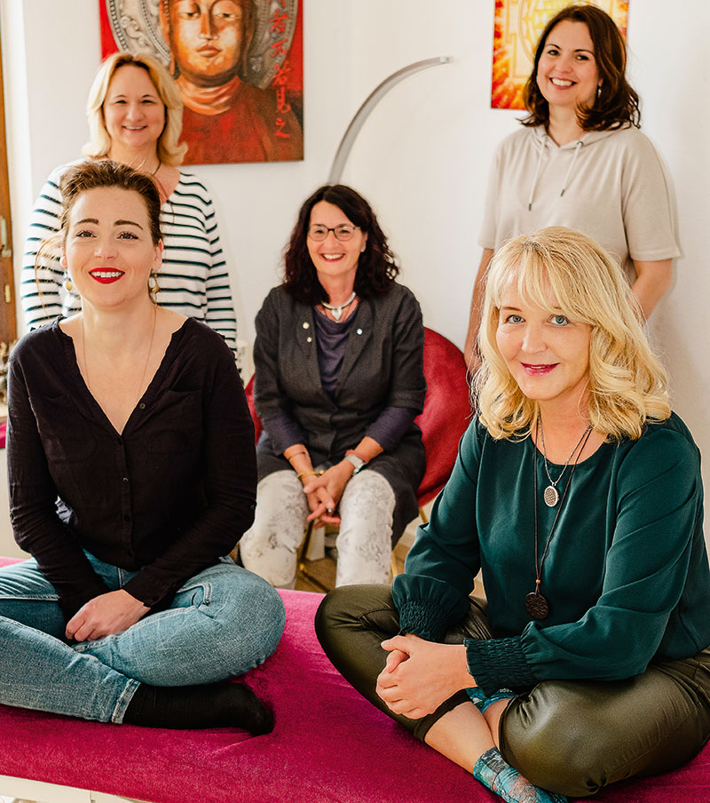 Foto von Heike Bluhm und Jacqueline Camamile von der Firma Gesundheit in Falkensee UG