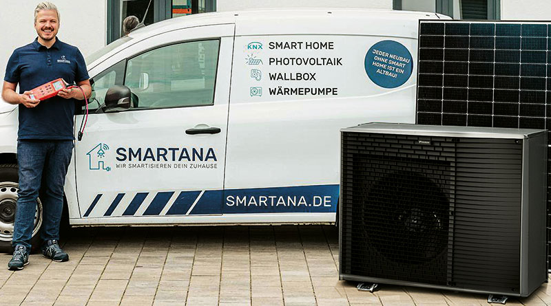 Foto von Björn Fredericksen und Pasqual Winsche von der Firma SMARTANA GmbH Foto von Björn Fredericksen und Pasqual Winsche von der Firma SMARTANA GmbH