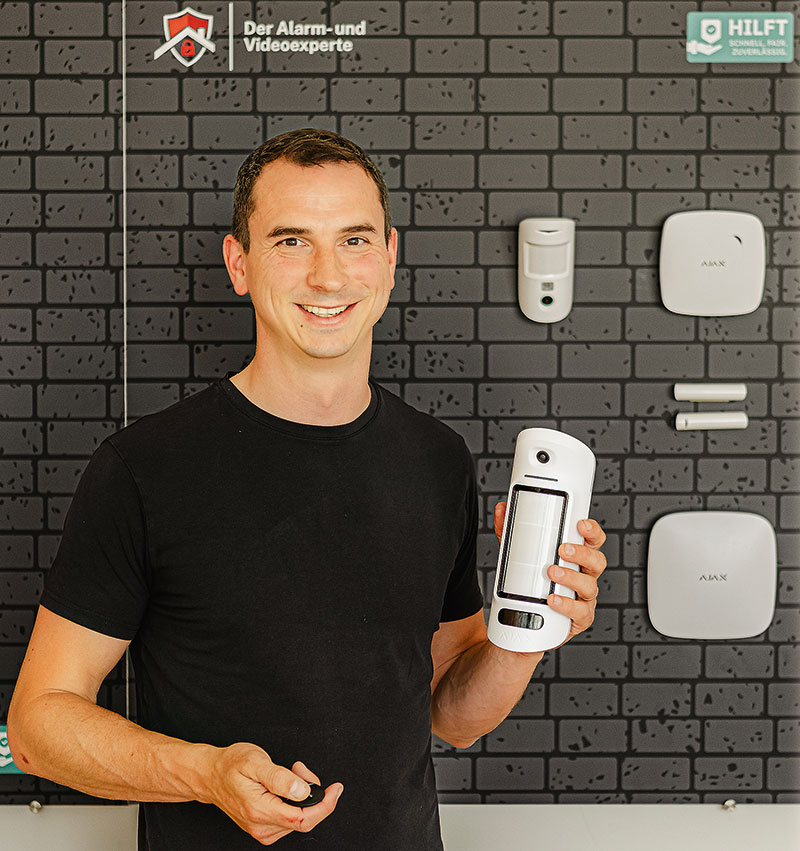 Foto von Jan Mittag von der Firma AVIO Technical Security Equipment GmbH Der Alarm- und Videoexperte