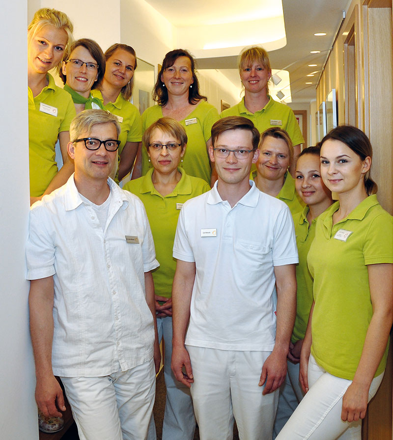 Foto von Dr. Jens Pönisch von der Firma Zahnarztpraxis Falkensee