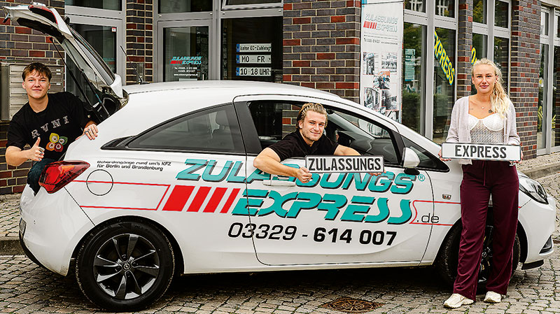 Foto von Alexander Gebauer von der Firma ZulassungsExpress GmbH; Kleinmachnow Foto von Alexander Gebauer von der Firma ZulassungsExpress GmbH; Kleinmachnow