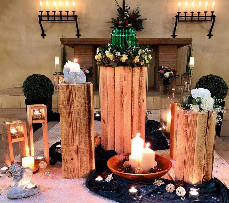 Foto von Fabian Derlig und Tim Giesa von der Firma D&G Bestattungen GmbH Foto von Fabian Derlig und Tim Giesa von der Firma D&G Bestattungen GmbH