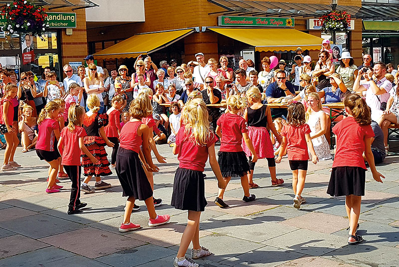 Foto von Katja Schmidt von der Firma Rathausmarkt; gewog Gemeindliche Wohnungsgesellschaft Kleinmachnow mbH