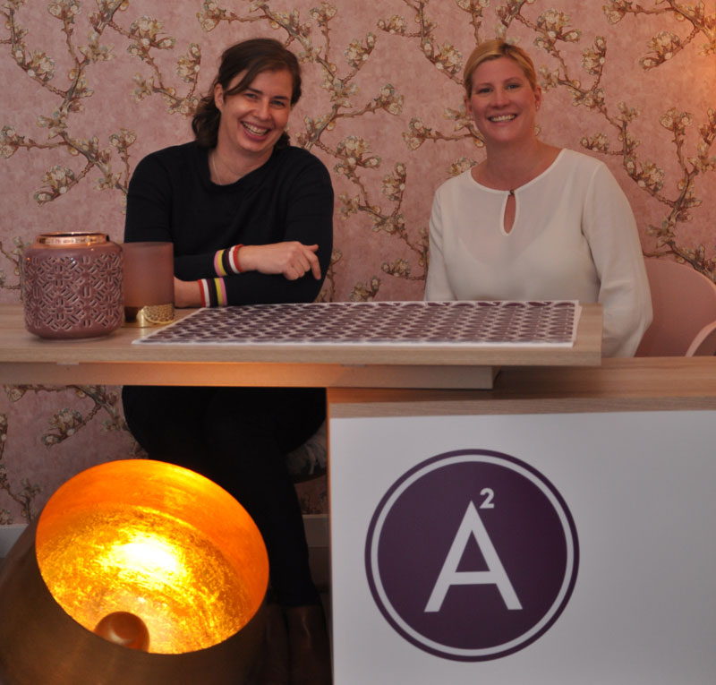 Foto von Alexandra Hartung und Anna Brandt von der Firma A2 Interior Kleinmachnow GbR