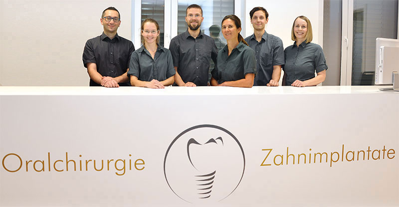 Foto von Dr. Katja Roloff und Dr. Andreas Roloff von der Firma Zentrum für Oralchirurgie und Zahnimplantate Roloff und Kollegen