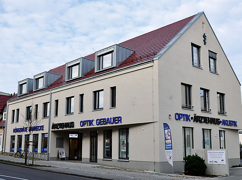 Foto von Dr. Katja Roloff und Dr. Andreas Roloff von der Firma Zentrum für Oralchirurgie und Zahnimplantate