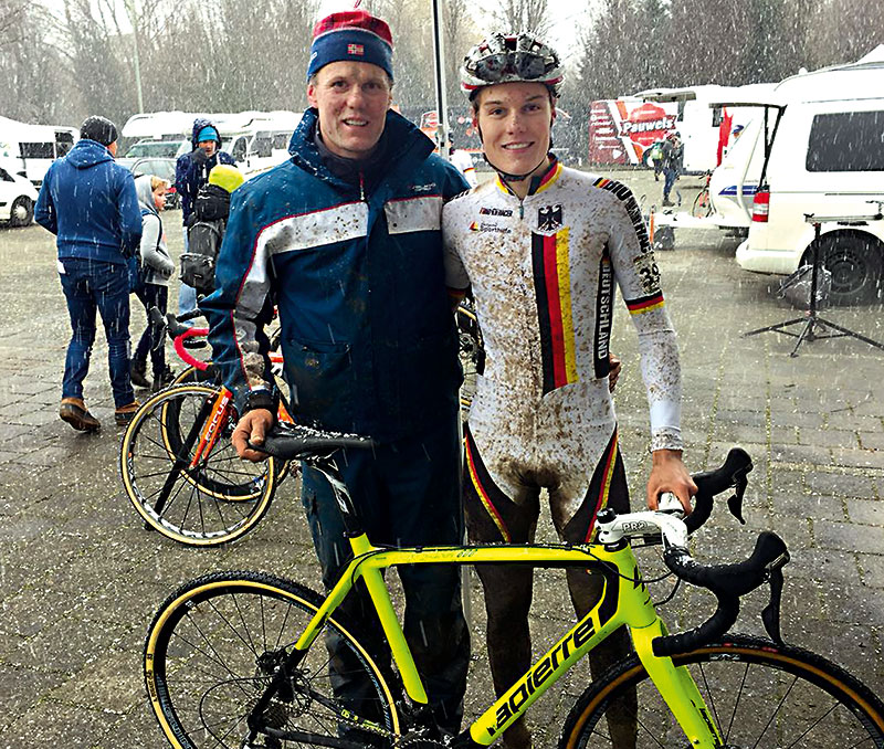 Foto von Maximilian Möbis, Radcross-Fahrer, Schenkenländchen