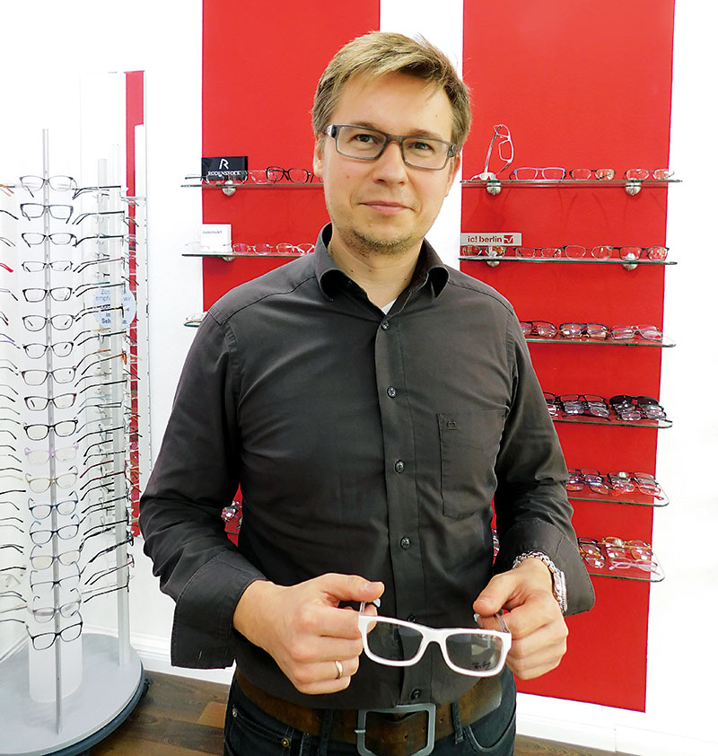 Foto von Dennis Geschwill von der Firma Augentick Augenoptik im Ärztehaus