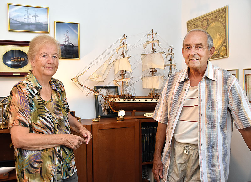 Foto von Christel Weiß und Johannes Weiß, Künstler-Ehepaar, Schenkenländchen