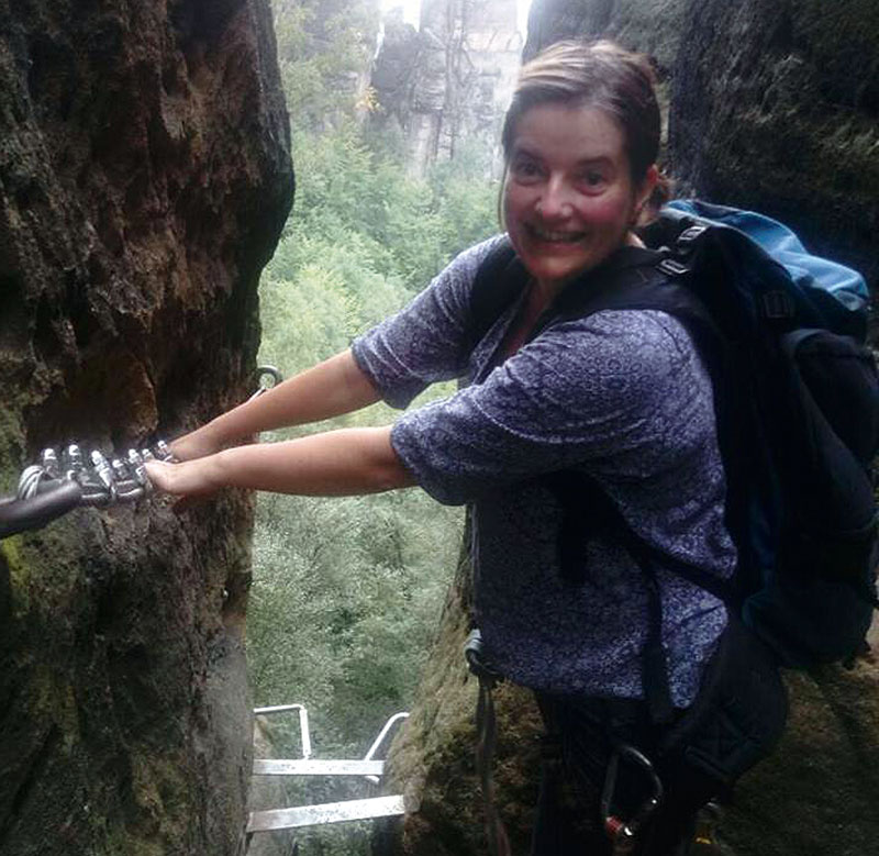 Foto von Susanne Abendroth und Marc Bampton, „Prinzessin Hammera“, Schenkenländchen