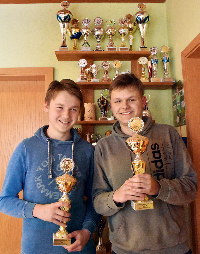Foto von Lorenz Beyer und Clemens Beyer, Schachspiel-Brüder, Wandlitz