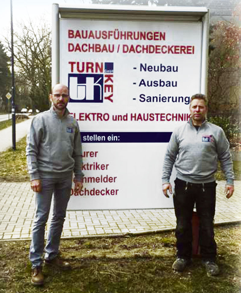 Foto von Normen Toletzki und Bodo Mude von der Firma TURN KEY Bauausführungen GmbH