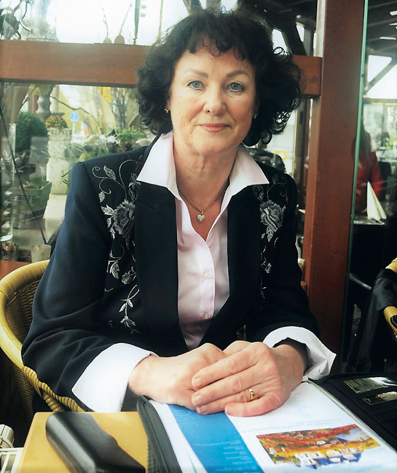 Foto von Dipl.-Ing. (FH) Ute Georgi von der Firma ARTHOS von AGEMA-IMMOBILIEN