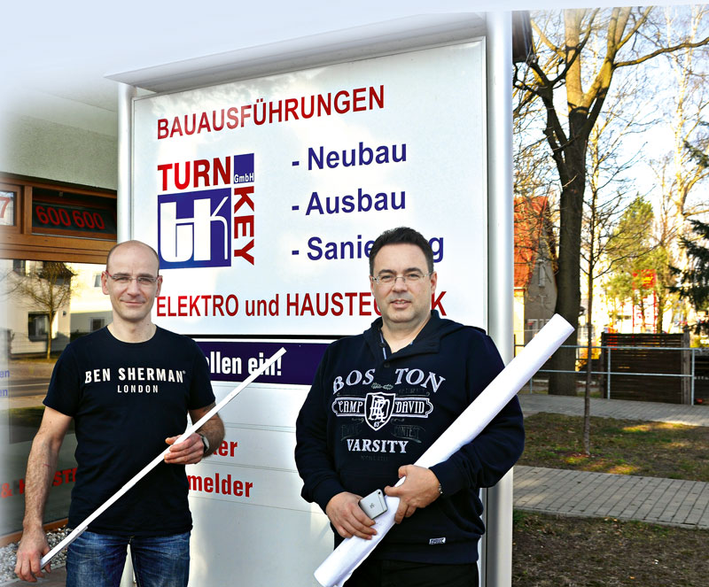 Foto von Normen Toletzki und Frank Dietrich und Bodo Mude von der Firma TURN KEY Elektro GmbH