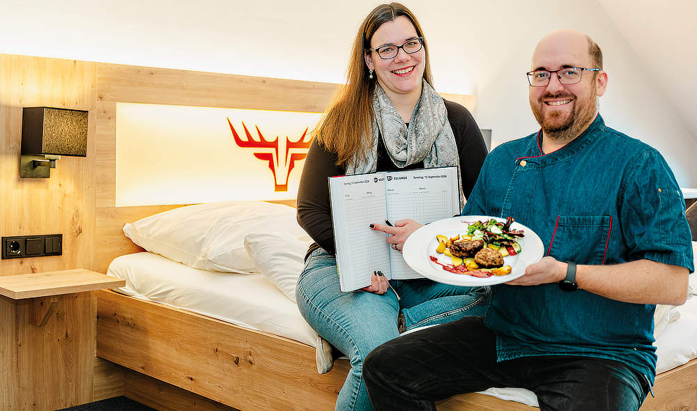 Foto von Gisela Francz-Griese und Tobias Francz von der Firma Jagdhotel am Strehlesee