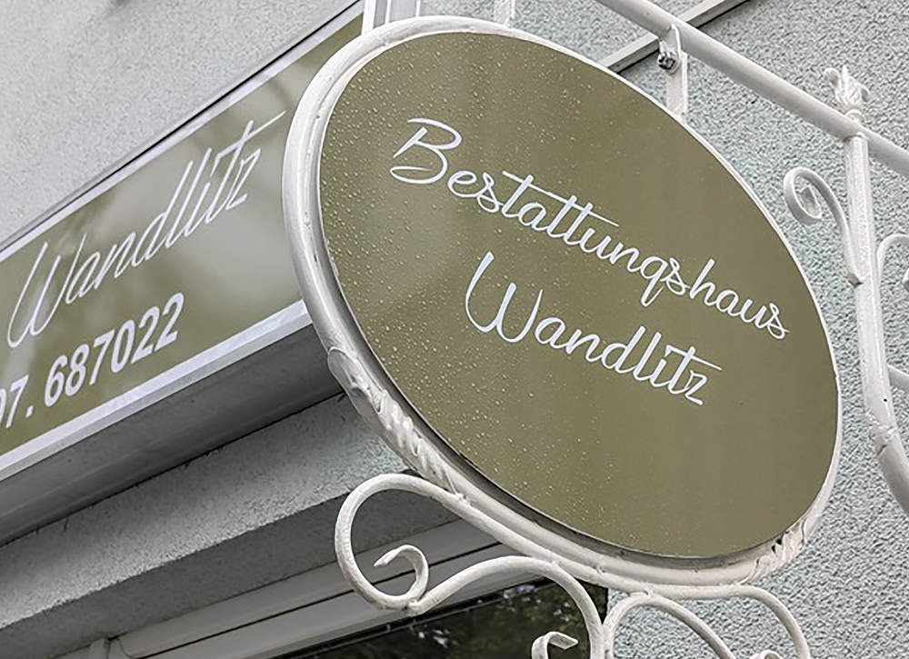 Foto von Nadine Heinrich und Danny Heinrich von der Firma Bestattungshaus Wandlitz; Bernauer Chaussee