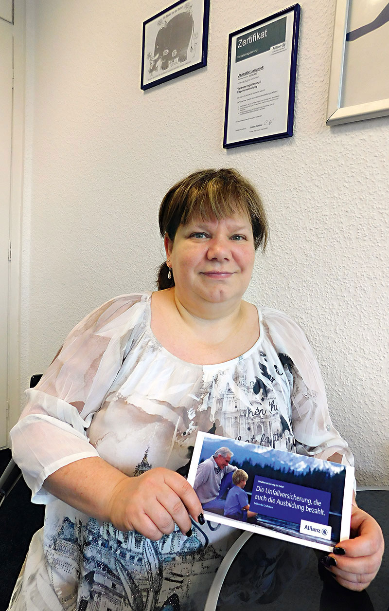 Foto von Jeanette Langnick von der Firma Allianz-Hauptvertretung Jeanette Langnick Foto von Jeanette Langnick von der Firma Allianz-Hauptvertretung Jeanette Langnick
