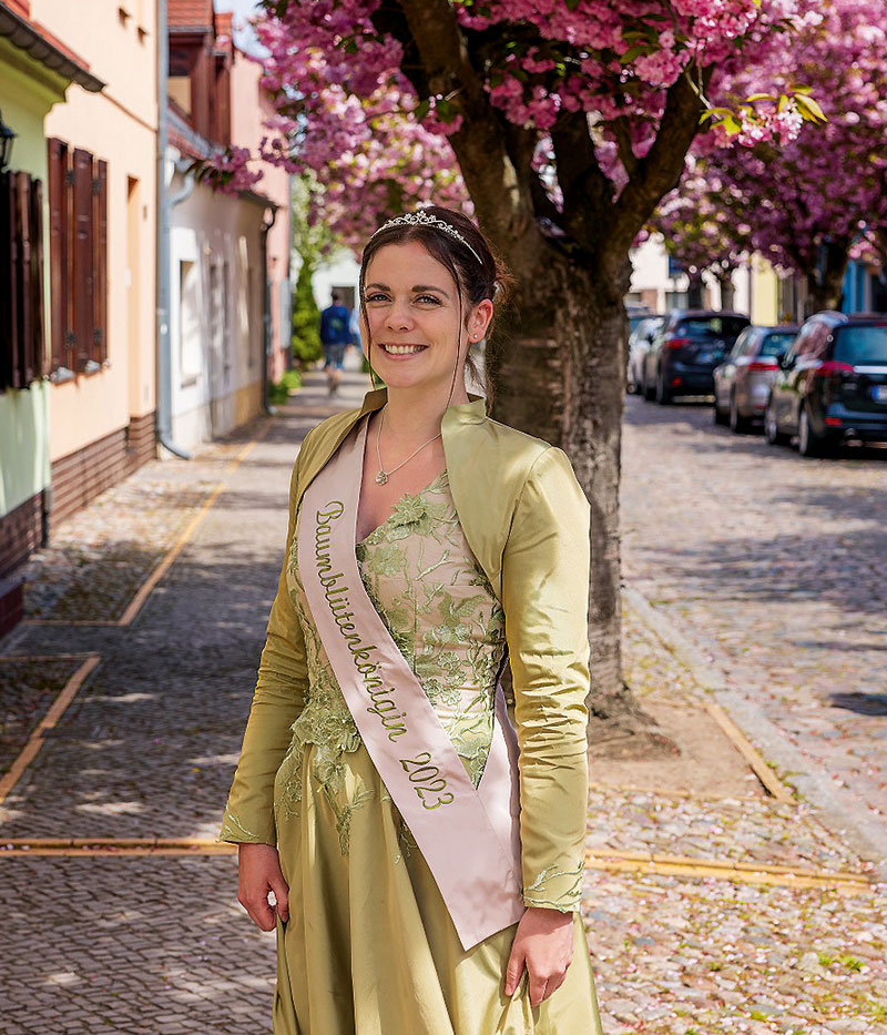 Foto von Doreen Vogler, Baumblütenkönigin, Werder