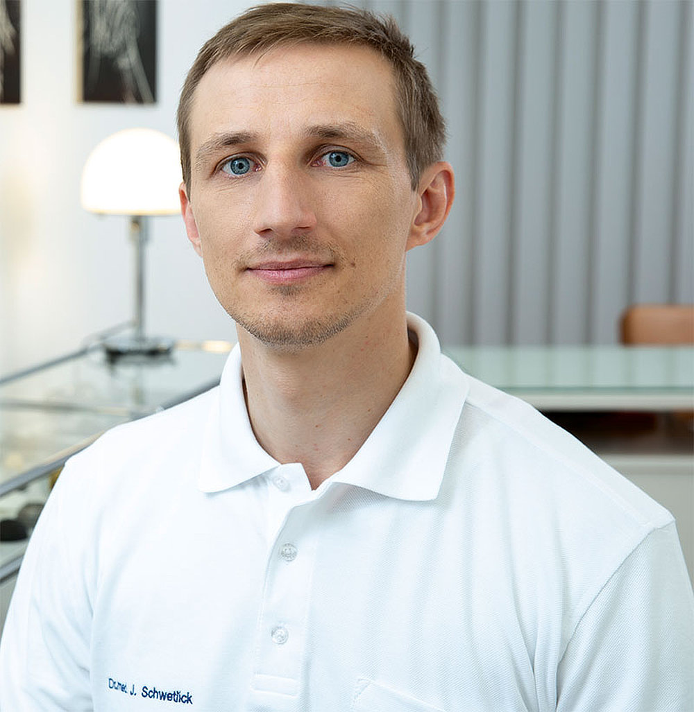 Foto von Dr. Jan Schwetlick von der Firma Orthopädie am Nauener Tor Foto von Dr. Jan Schwetlick von der Firma Orthopädie am Nauener Tor