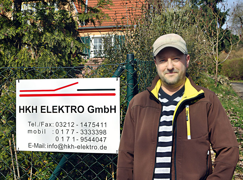 Foto von Ralf Dessaules und Klaus Hofmann von der Firma HKH Elektro GmbH