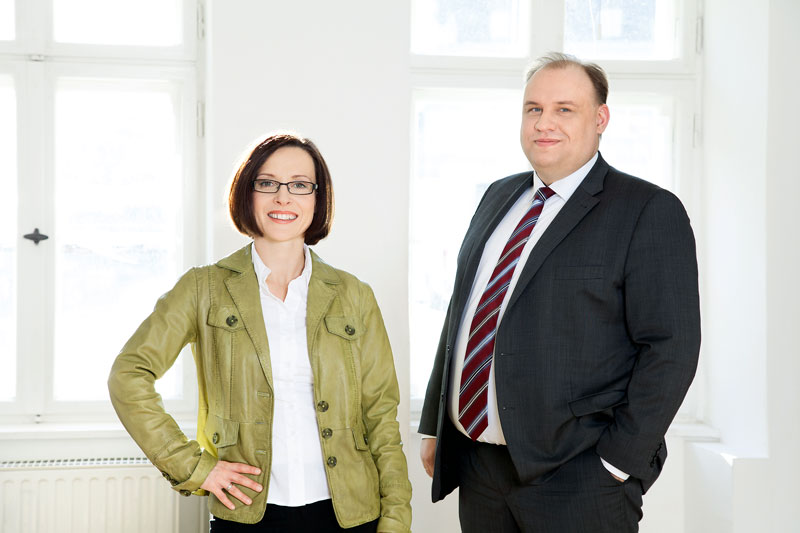 Foto von Sebastian Seehaus und Jana Schulze von der Firma Seehaus & Schulze Rechtsanwälte