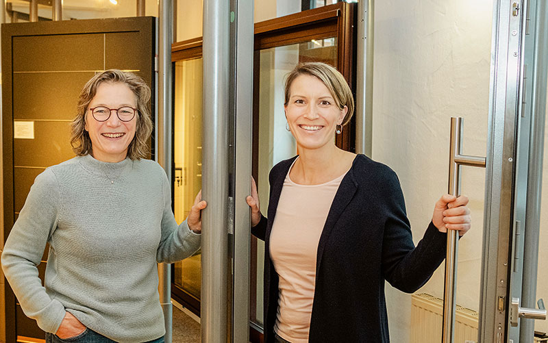 Foto von Kathrin Damm von der Firma dam. Fenster + Türen Vertrieb Foto von Kathrin Damm von der Firma dam. Fenster + Türen Vertrieb