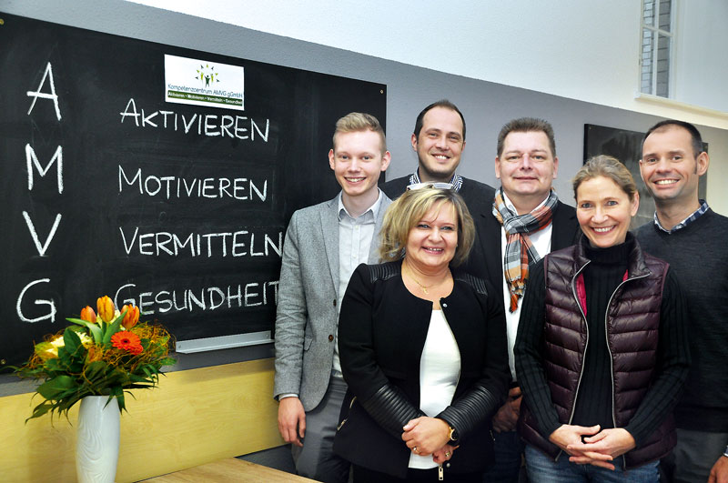 Foto von Birgit Böhm und Carsten Waschke und Robert Senkpiel von der Firma Kompetenzcentrum AMVG