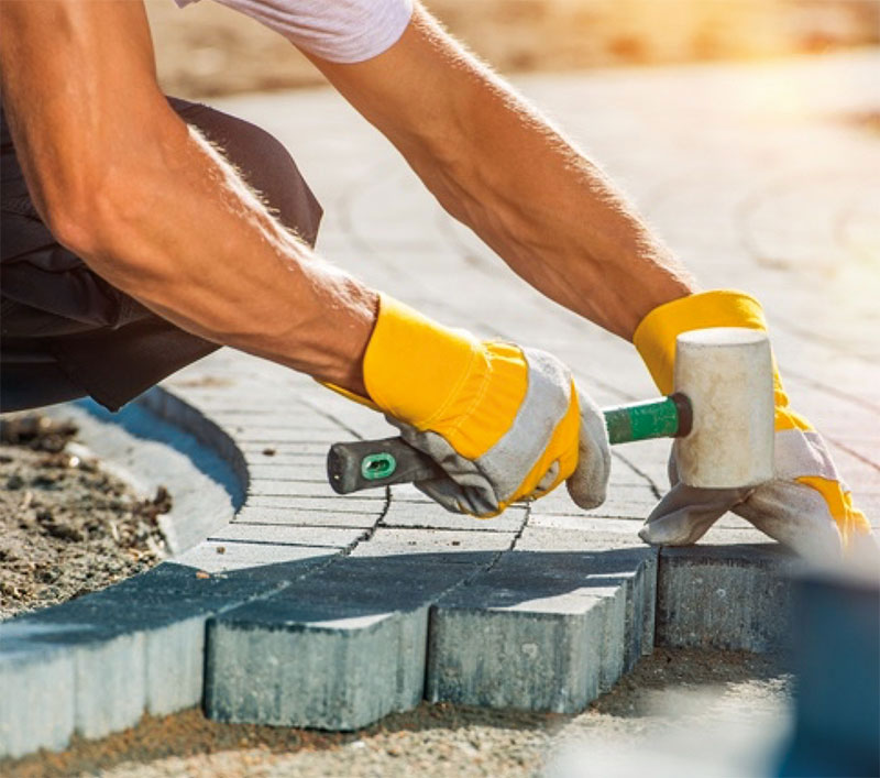 Foto von Nico Wargenau von der Firma Gartenbau Nico Wargenau Foto von Nico Wargenau von der Firma Gartenbau Nico Wargenau