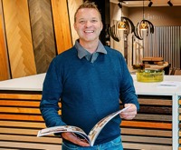 Foto von Bas Verbakel von der Firma Akzent Parkett Showroom Europarc Dreilinden