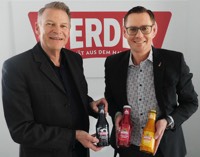 Foto von Jutta Geiger-Saumweber und Stefan Schult und Tim Walter von der Firma Werder Feinkost GmbH