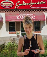 Foto von Jacqueline Kämling von der Firma Goldschmiede Kämling